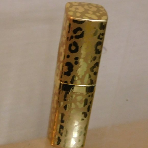 REVOLUTION PRO NEW NEUTRAL SATIN MATTE LIPSTICK - Picture 5 of 7